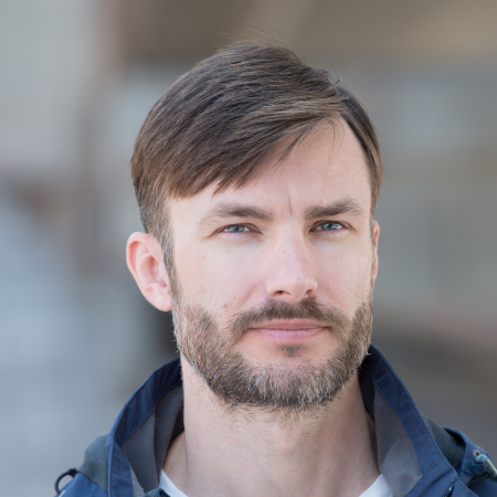 Photo de Thomas de l'atelier Luthier Du Maupas